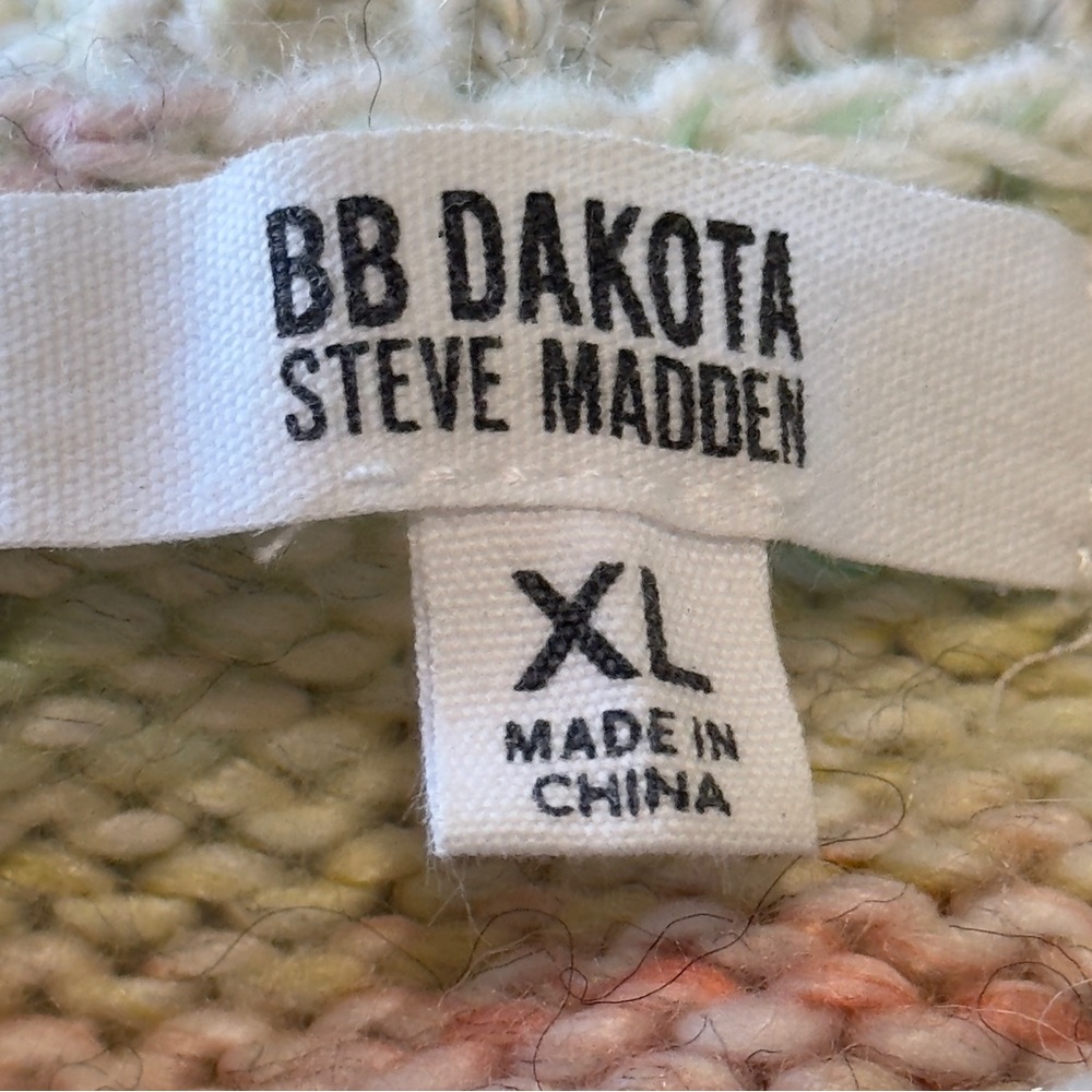bb dakota steve madden sweet tooth womens sweater size X-Large - Picture 5 of 6